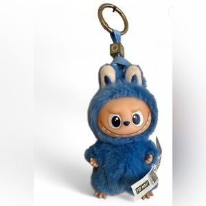 Pop Mart Pin For Love- Letter O